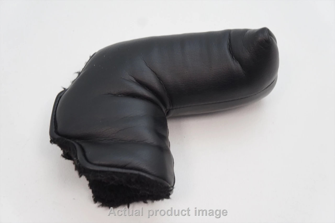 AM&E Golf Town & Country Club 1888 Black Blade Putter Headcover Good - Image 3