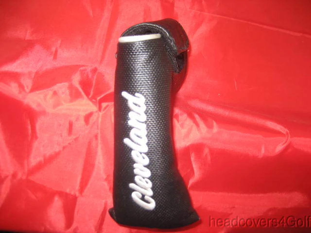 CLEVELAND BLACK BLADE PUTTER HEADCOVER WITH VERY GOOD - Image 2